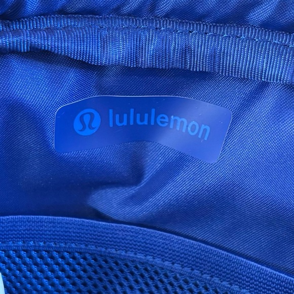 NWT Lululemon Everywhere Belt Large In Riverside/Silver - Picture 8 of 11